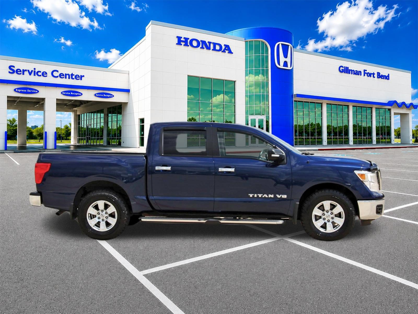 Used 2018 Nissan Titan SV AWD/4WD image 8