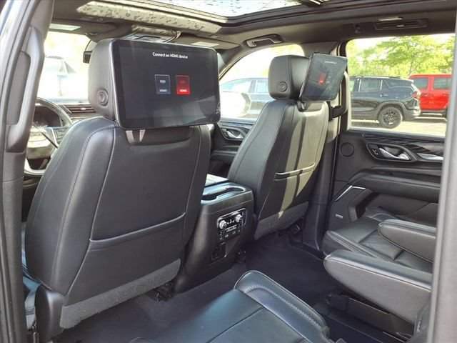 Used 2023 GMC Yukon XL Denali AWD/4WD image 18