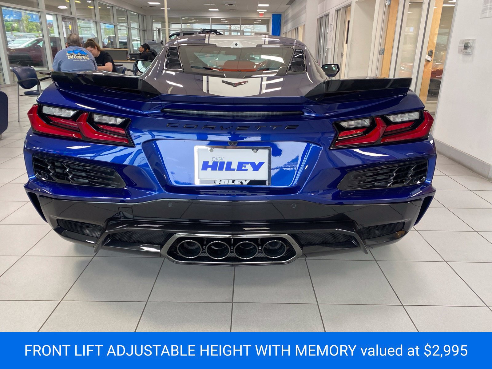 New 2027 Chevrolet Corvette Grand Sport w/ Z52 Sport Performance Package RWD image 4