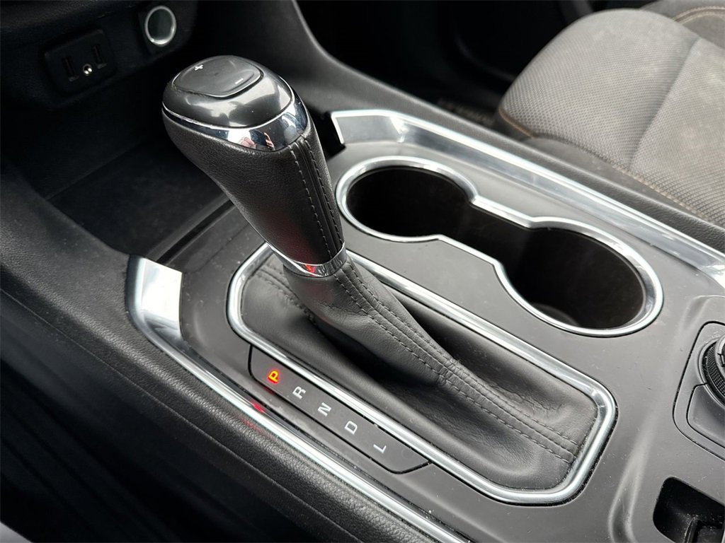 Used 2020 Chevrolet Traverse LT image 20