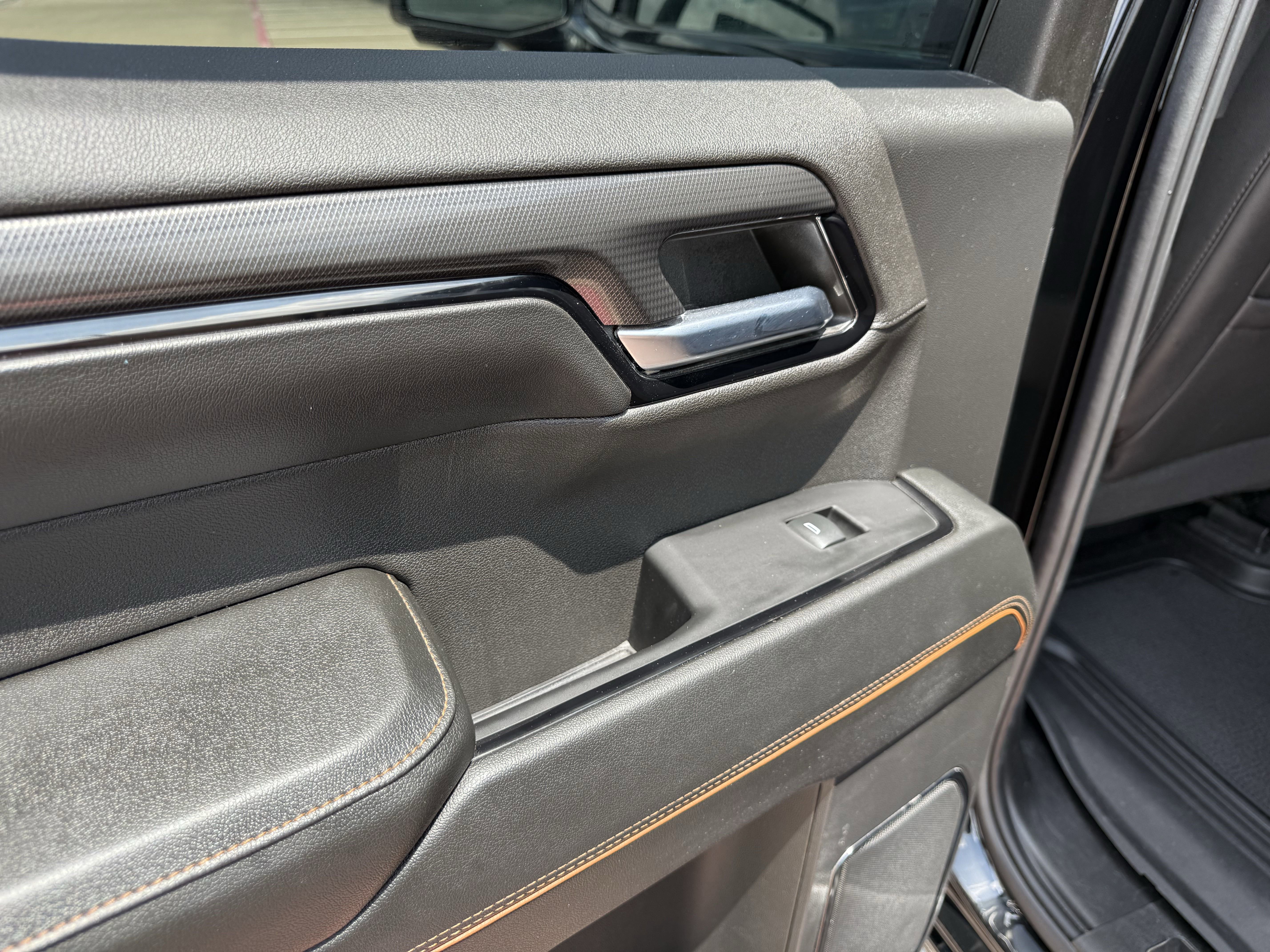 Used 2024 GMC Sierra 1500 AT4 image 34