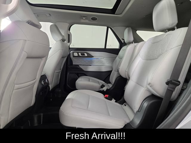 Used 2026 Ford Explorer Platinum w/ LUX Leather Package AWD/4WD image 15