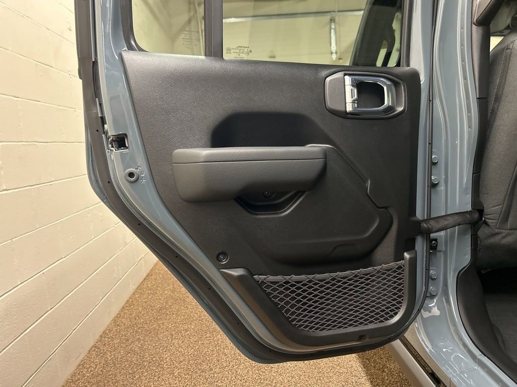 New 2026 Jeep Gladiator Willys image 14