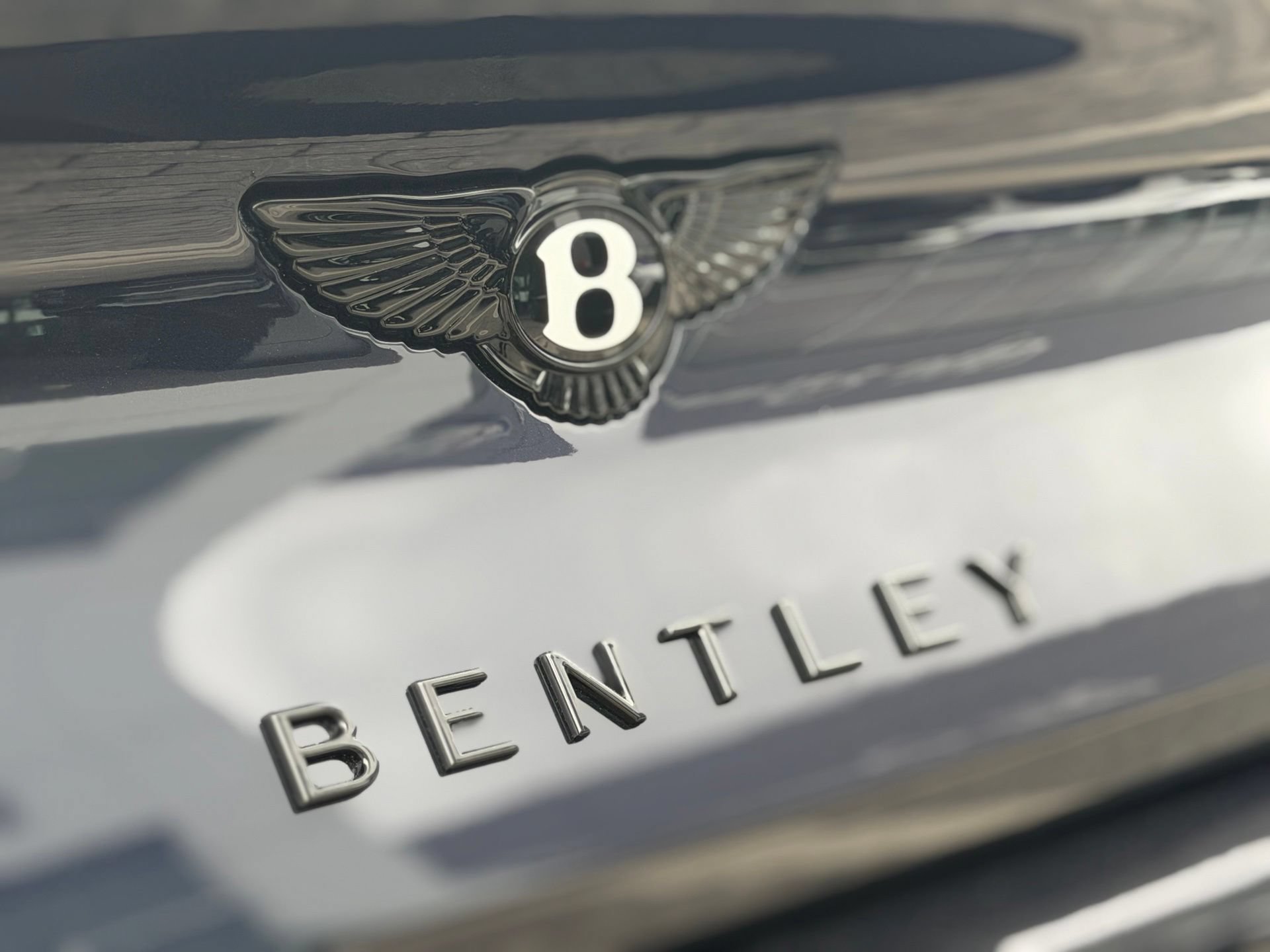 New 2026 Bentley Continental GTC AWD/4WD image 17