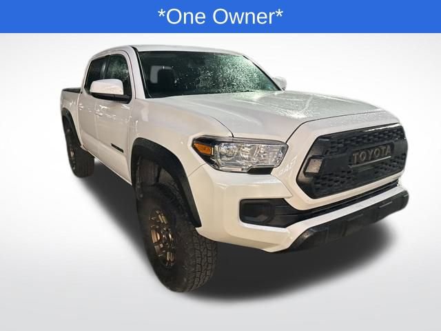 Used 2023 Toyota Tacoma SR5 image 3