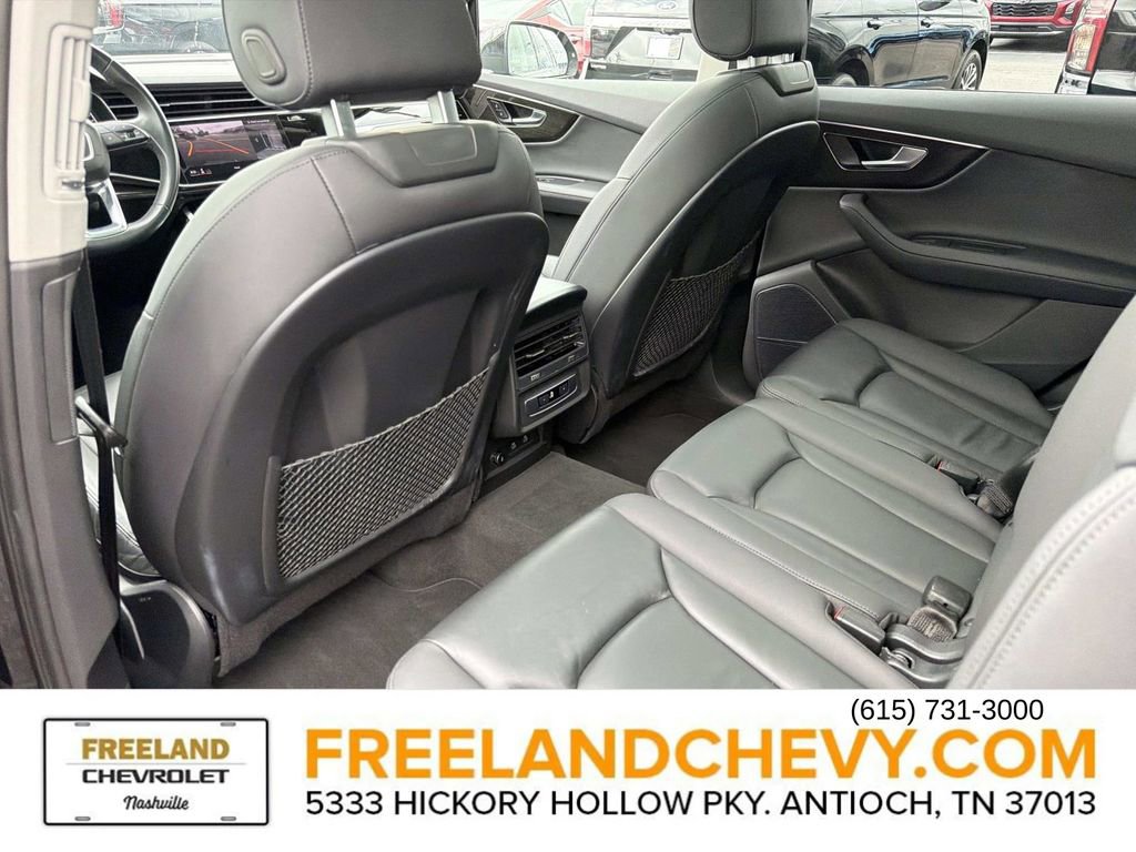 Used 2024 Audi Q7 2.0T Premium Plus AWD/4WD image 17