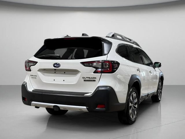 Used 2023 Subaru Outback Touring XT w/ Tech Package 3 AWD/4WD image 3