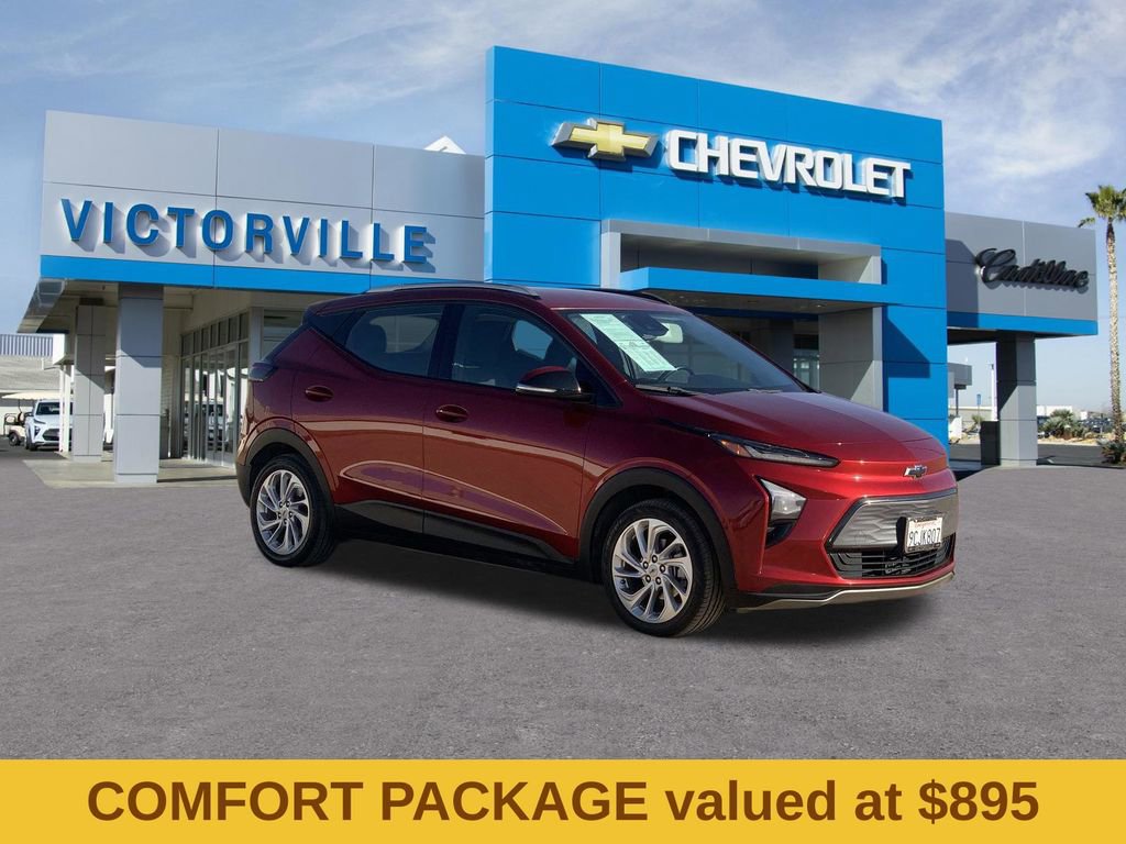Certified 2022 Chevrolet Bolt EUV LT w/ Comfort Package image 3
