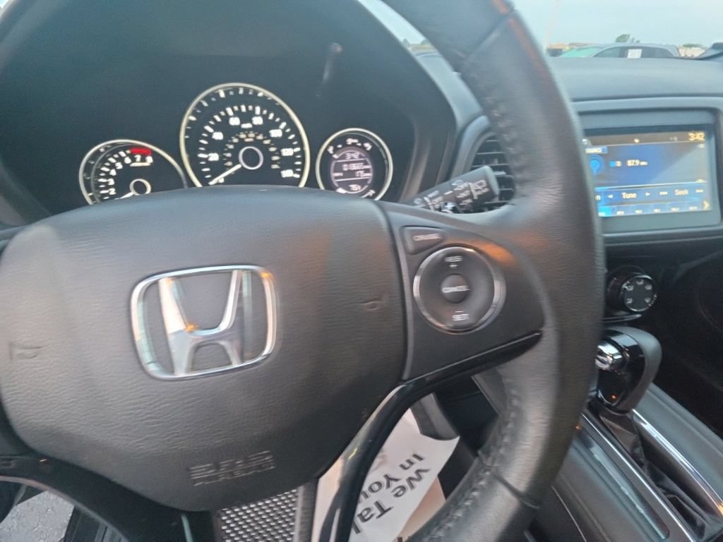 Used 2019 Honda HR-V Sport image 17