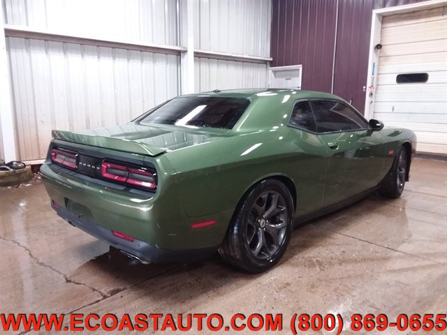 Used 2019 Dodge Challenger R/T RWD image 6