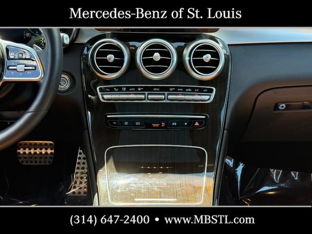 Used 2020 Mercedes-Benz GLC 300 4MATIC image 16