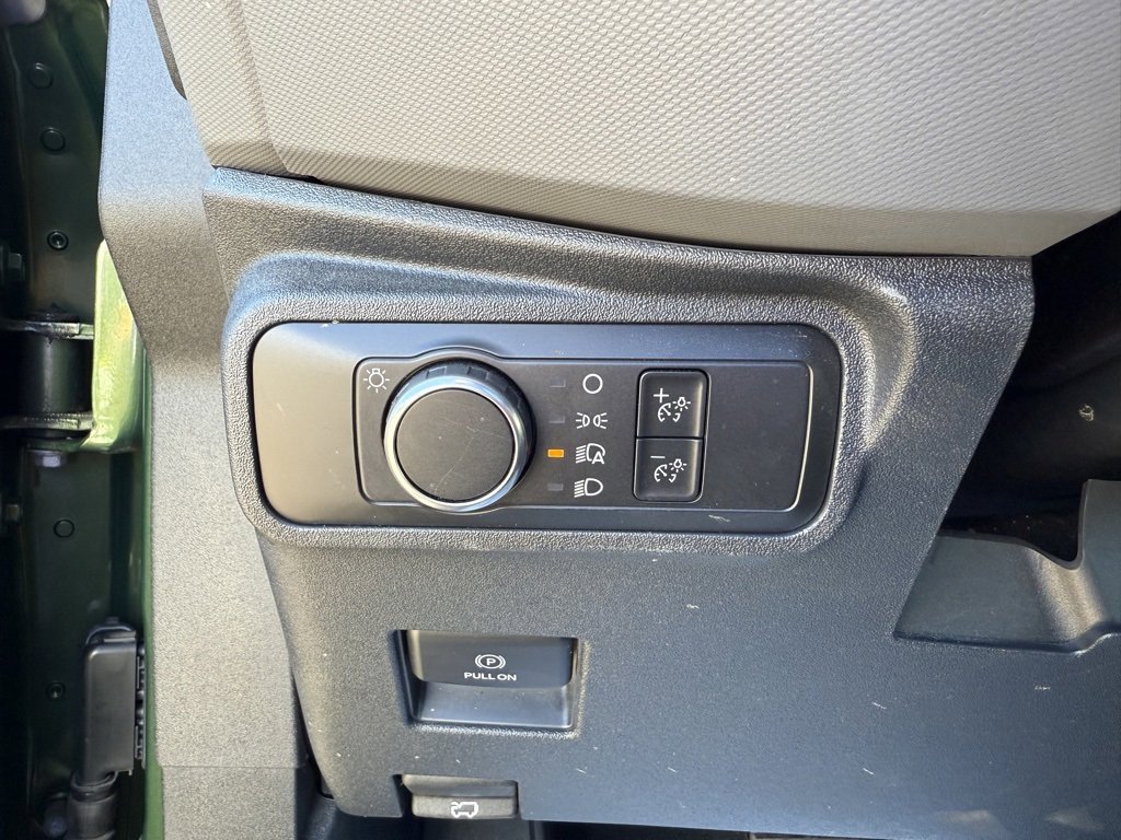 Used 2022 Ford Bronco Black Diamond image 17