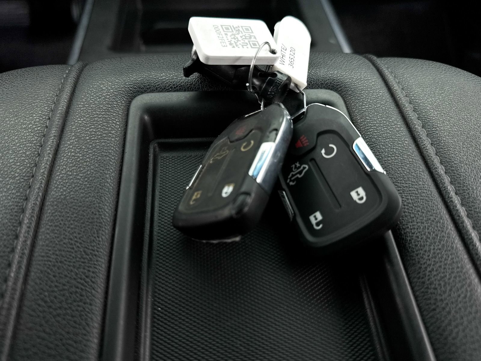 Used 2022 Chevrolet Silverado 2500 LT w/ Convenience Package image 38