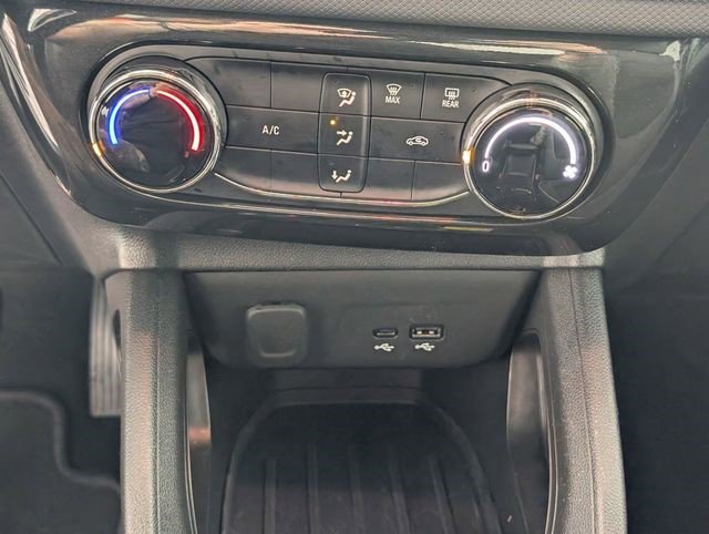 Used 2025 Chevrolet TrailBlazer LT AWD/4WD image 17