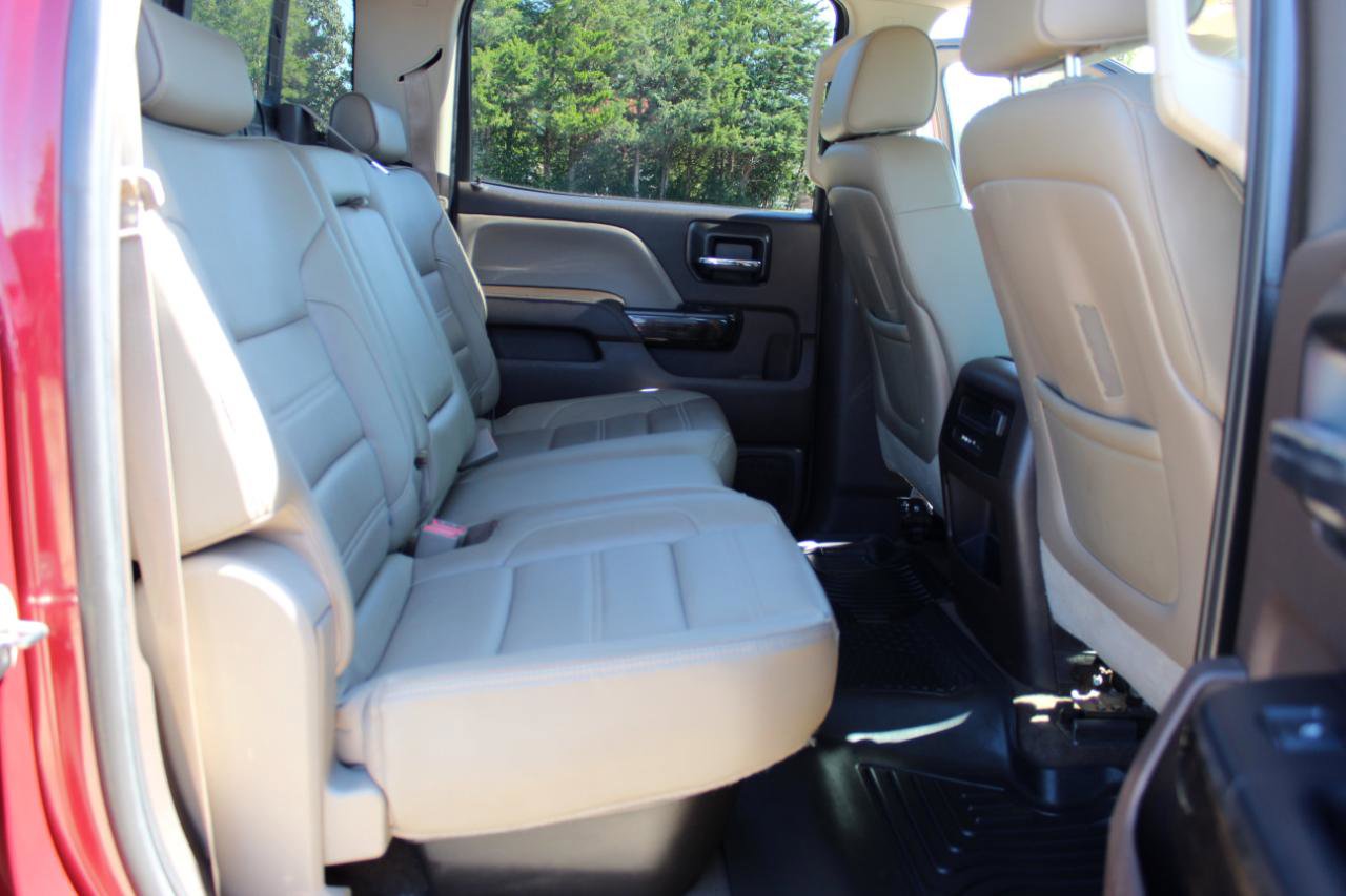 Used 2015 GMC Sierra 2500 Denali w/ Duramax Plus Package AWD/4WD image 21