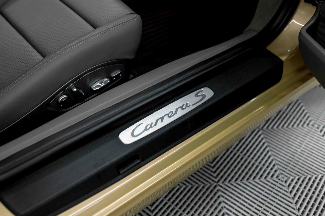 Used 2014 Porsche 911 Carrera S RWD image 40
