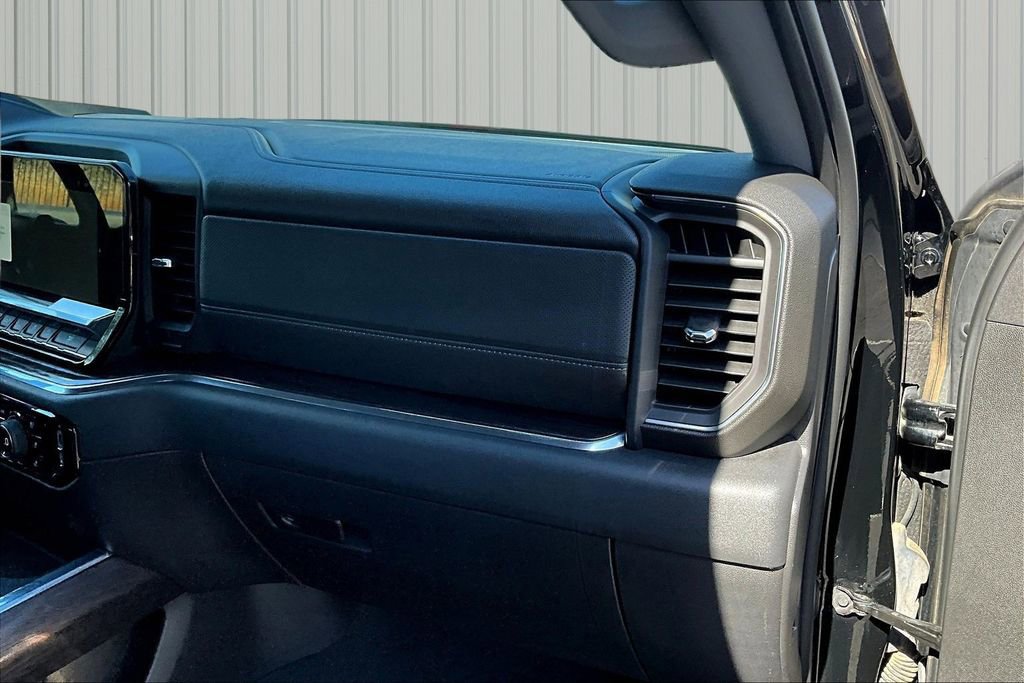 Used 2023 Chevrolet Silverado 1500 LTZ w/ LTZ Convenience Package II image 13