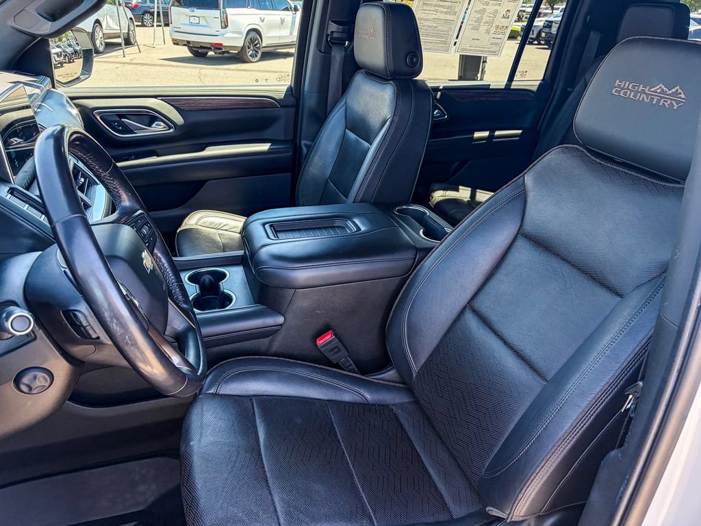 Used 2021 Chevrolet Suburban High Country w/ Premium Package AWD/4WD image 40
