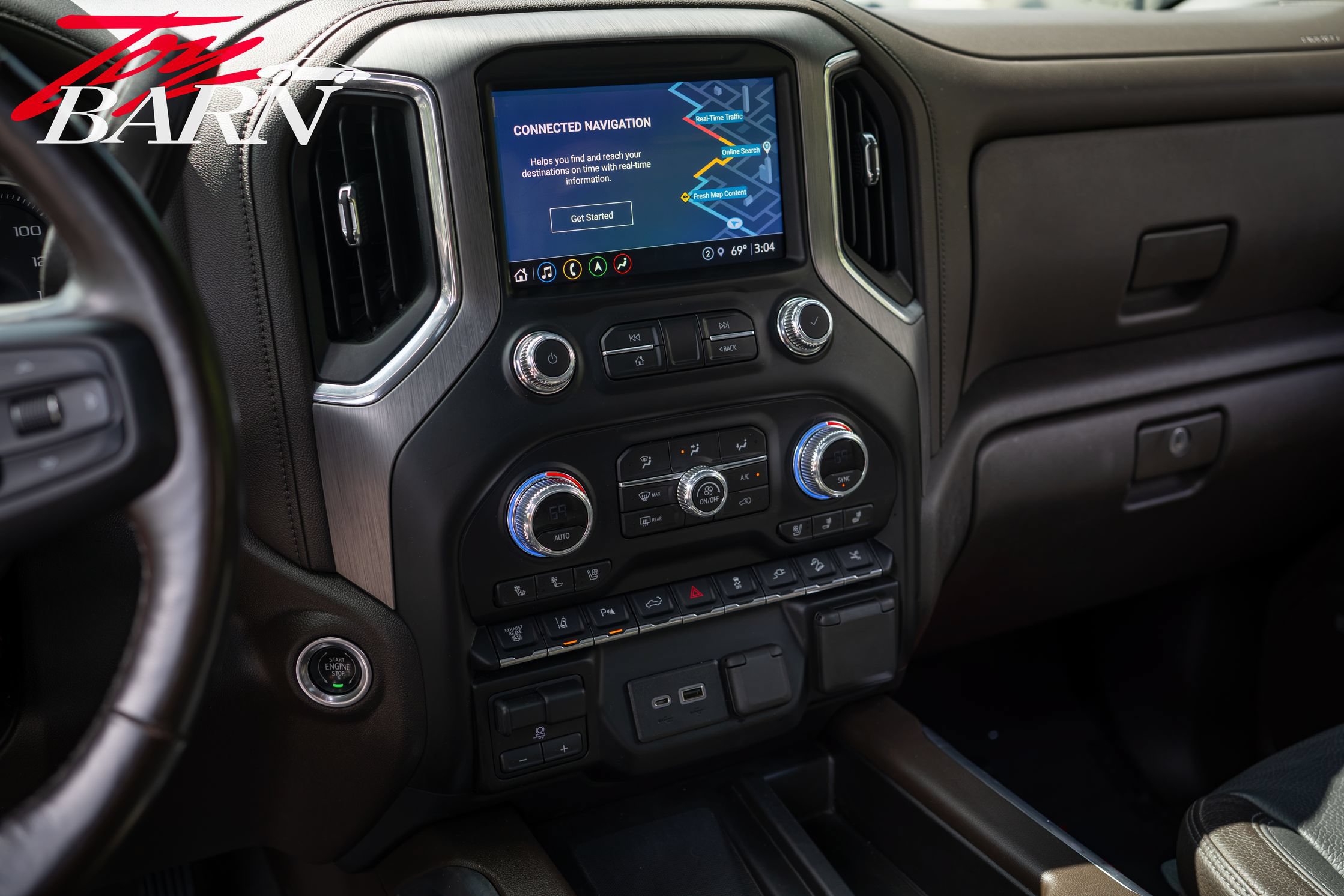 Used 2023 GMC Sierra 3500 Denali w/ Denali Ultimate Package AWD/4WD image 35