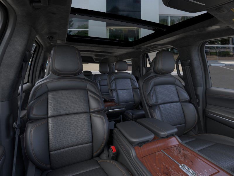 New 2025 Lincoln Navigator L Black Label image 10