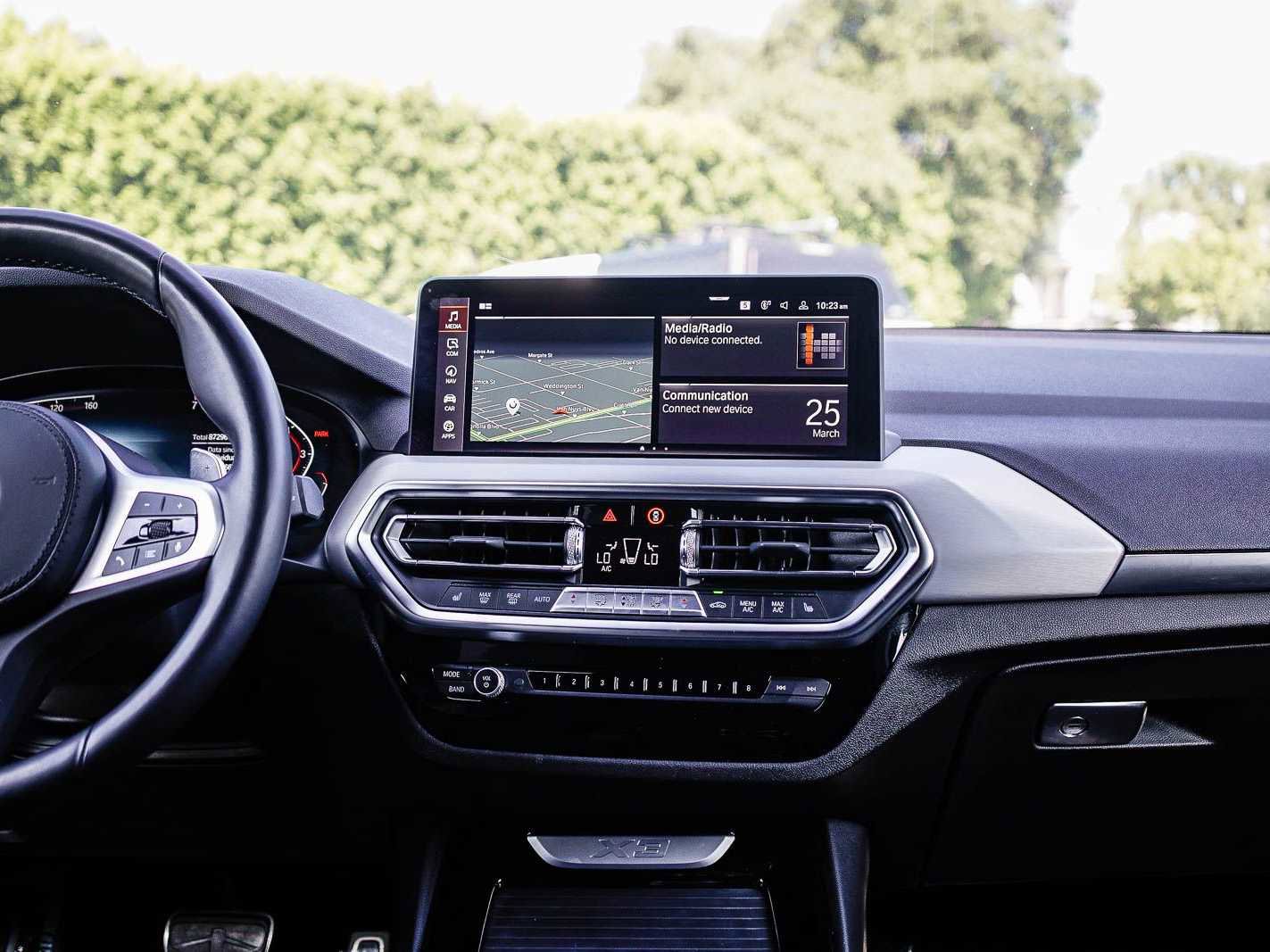 Used 2022 BMW X3 xDrive30i w/ M Sport Package 2 AWD/4WD image 13