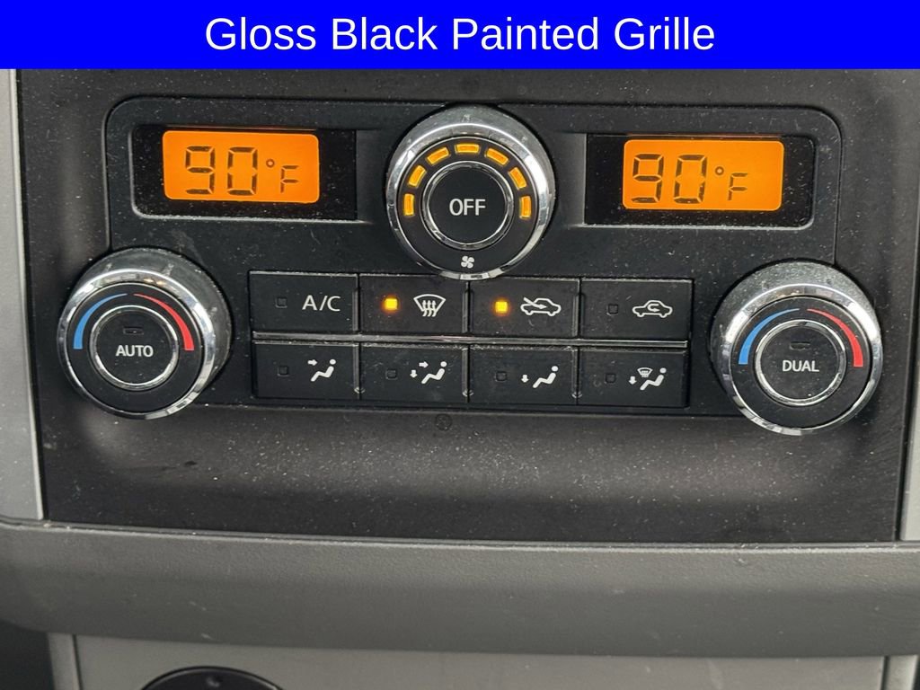 Used 2020 Nissan Frontier SV w/ Midnight Edition Floor Mats image 19