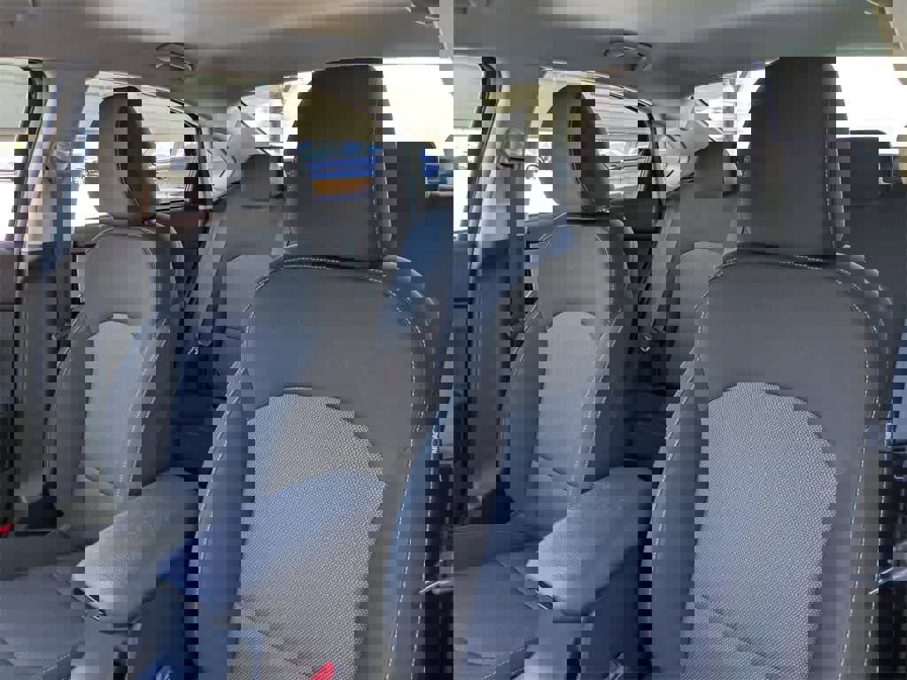 Used 2024 Kia Forte LXS image 7