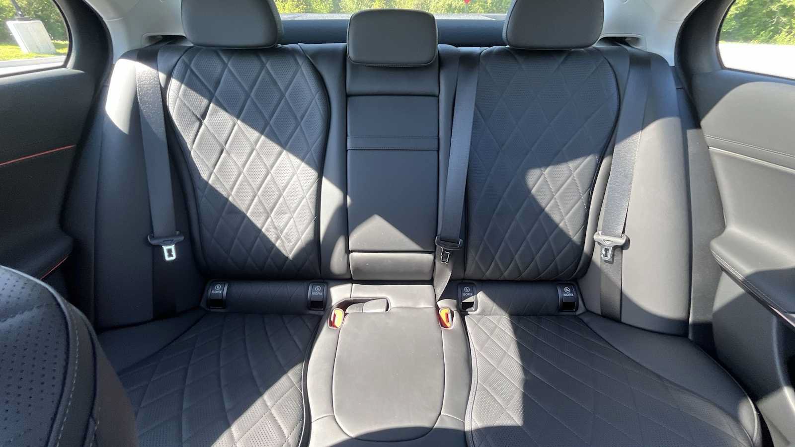 New 2026 Mercedes-Benz E 350 4MATIC Sedan image 33