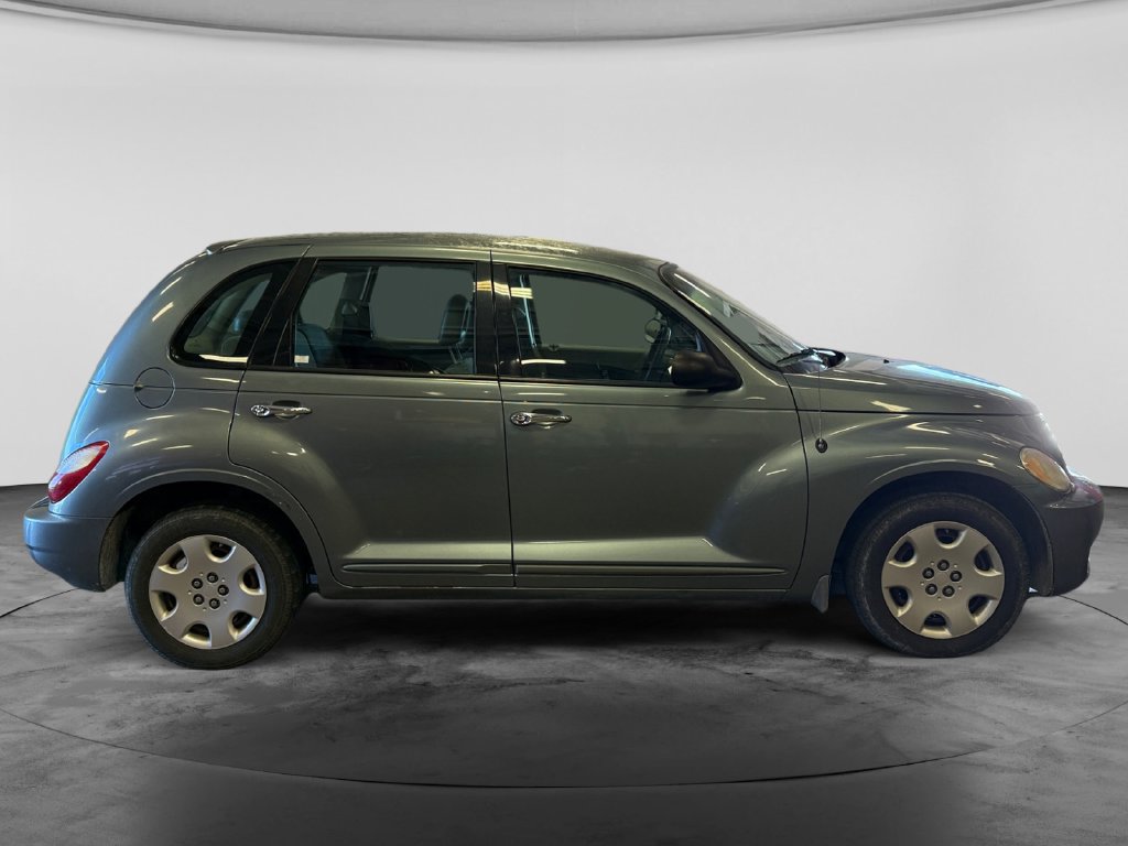 Used 2008 Chrysler PT Cruiser FWD image 9
