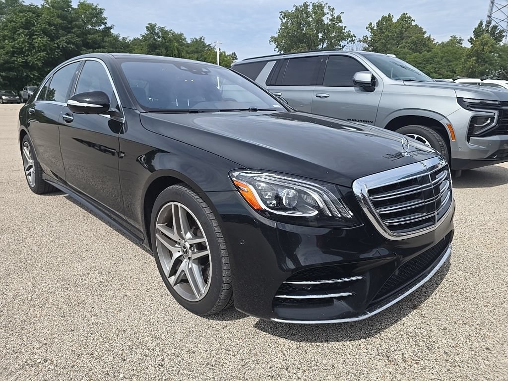 Used 2020 Mercedes-Benz S 560 4MATIC Sedan image 2