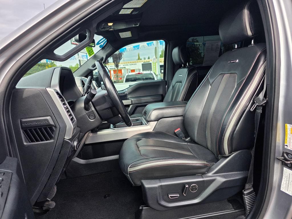 Used 2020 Ford F350 Platinum AWD/4WD image 4