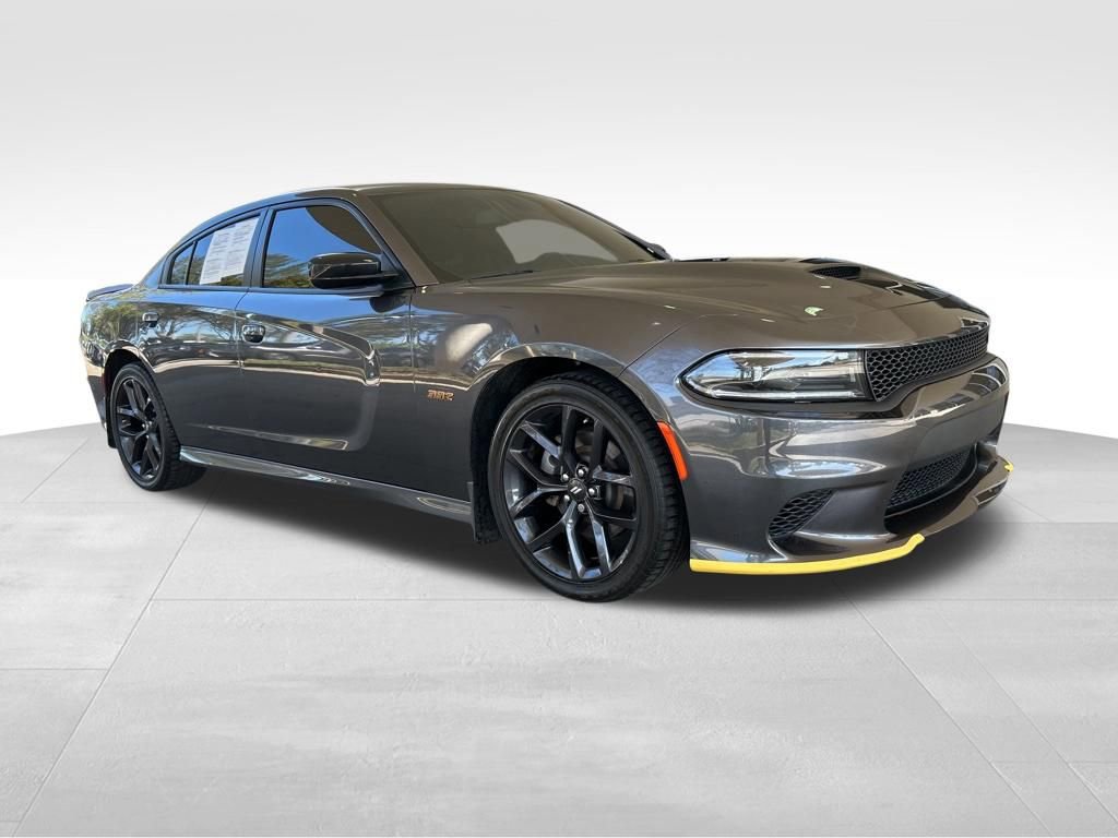 Used 2023 Dodge Charger R/T w/ Blacktop Package image 2