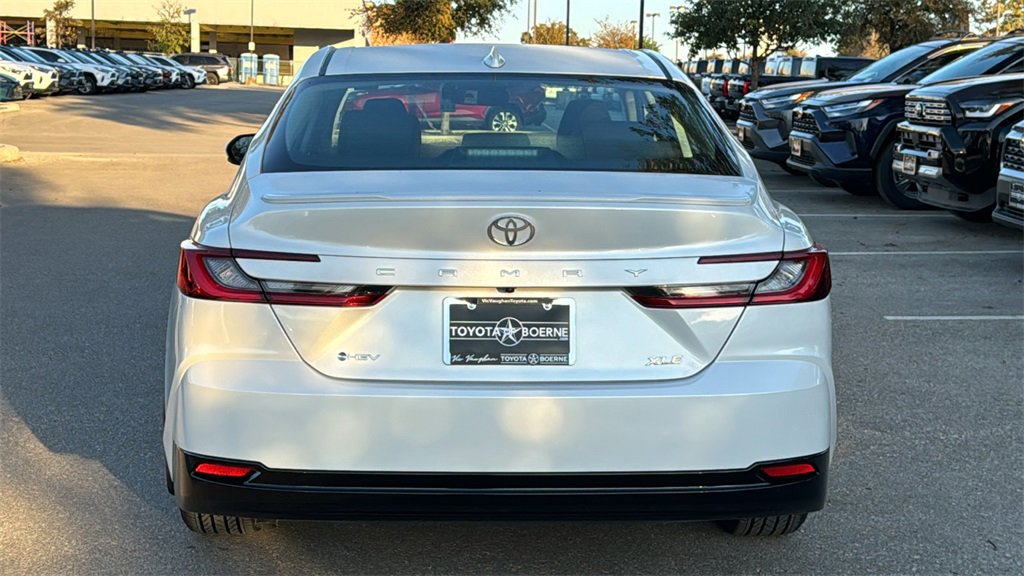 New 2026 Toyota Camry XLE image 7