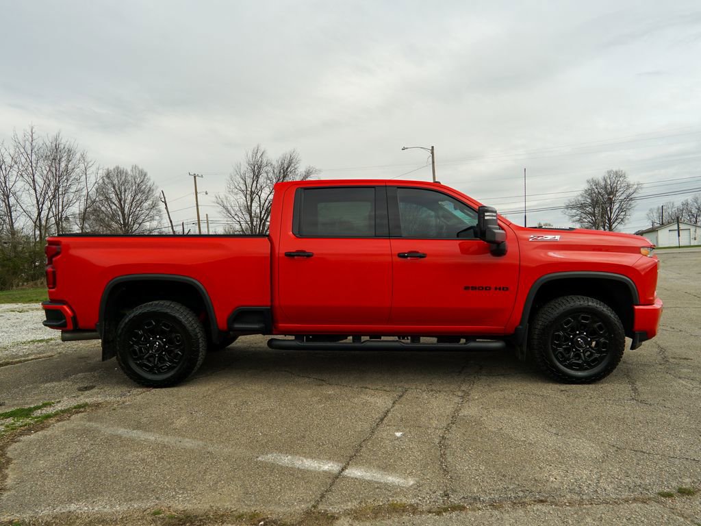 Used 2022 Chevrolet Silverado 2500 LTZ w/ LTZ Plus Package image 2