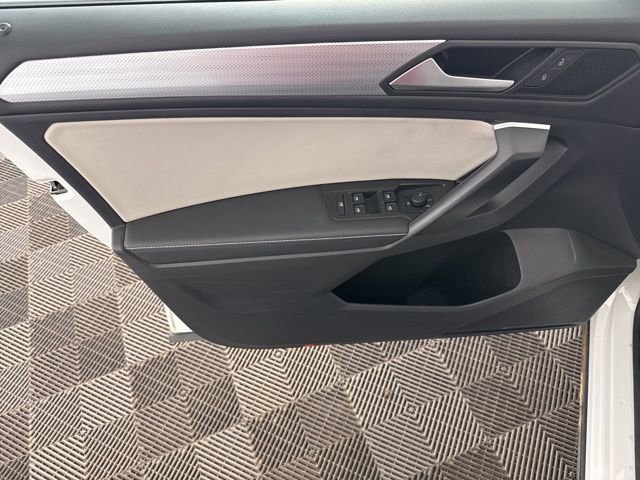 Used 2024 Volkswagen Tiguan S image 23