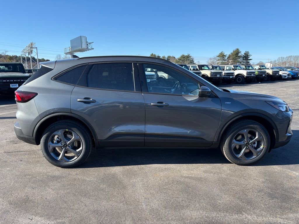 New 2026 Ford Escape ST-Line Select w/ Equipment Group 401A AWD/4WD image 2