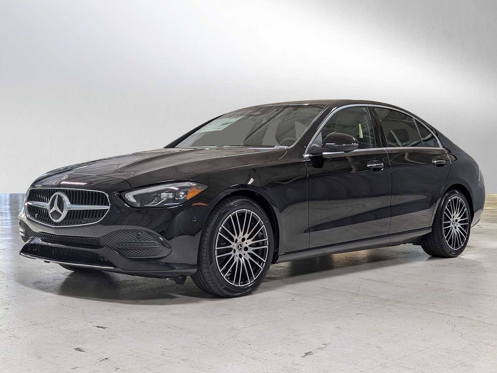 Used 2025 Mercedes-Benz C 300 4MATIC Sedan image 7