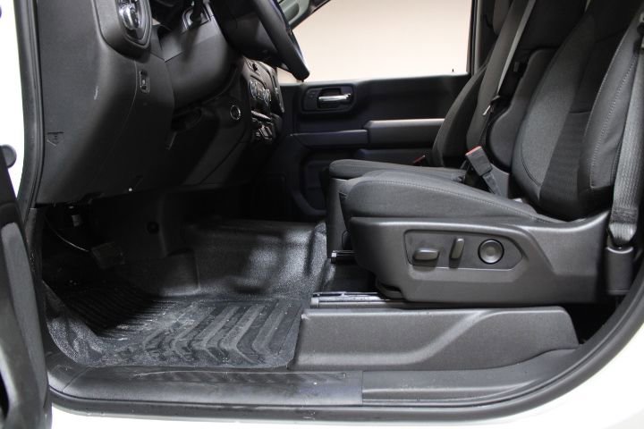 New 2026 GMC Sierra 1500 Pro w/ Pro Value Package image 17