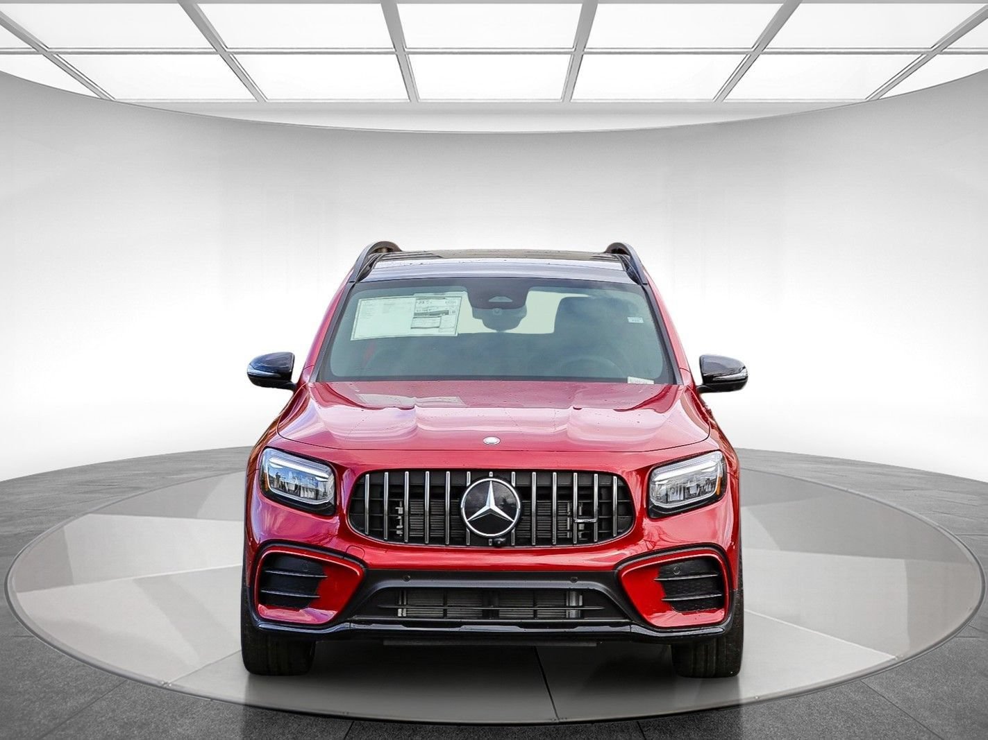 Used 2025 Mercedes-Benz GLB 35 AMG 4MATIC image 6