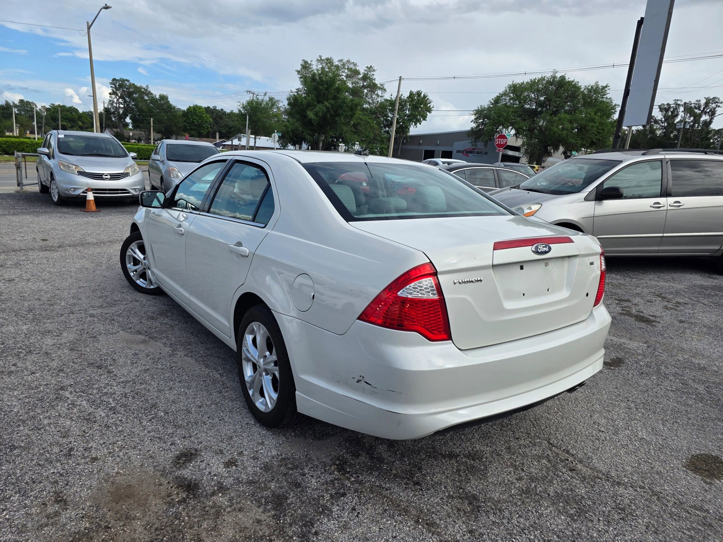 Used 2012 Ford Fusion SE image 5