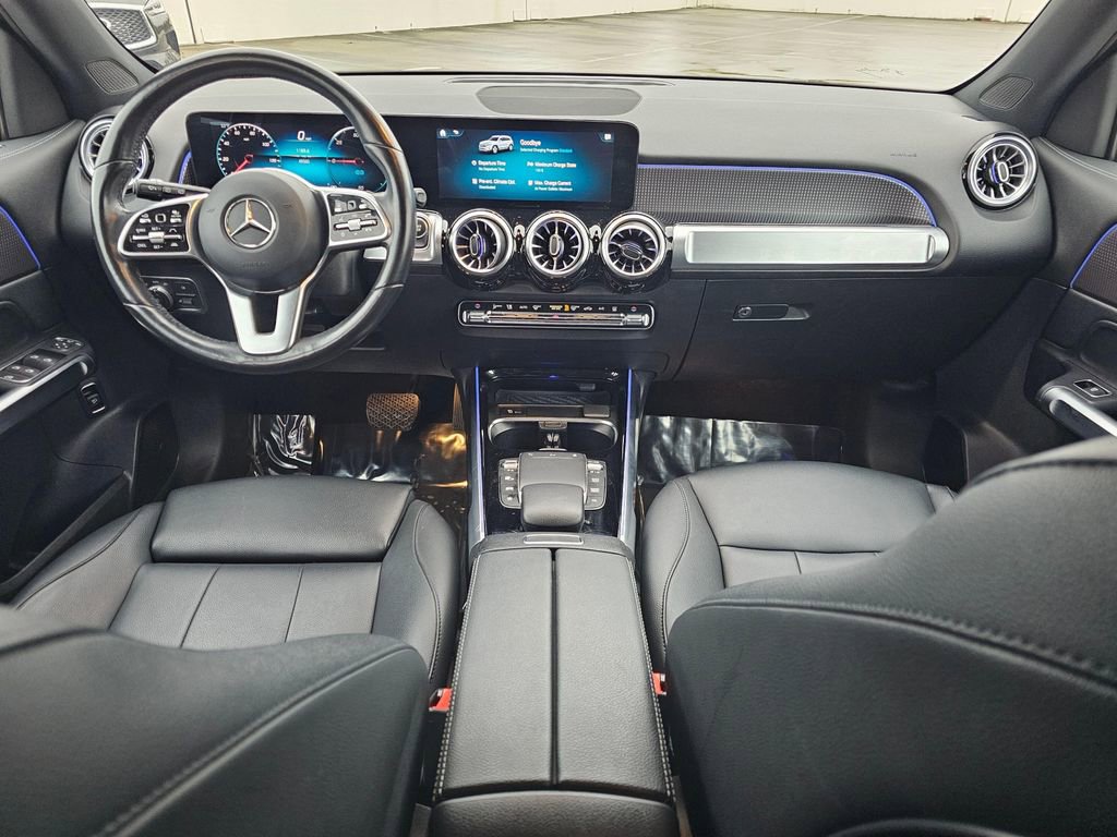 Used 2022 Mercedes-Benz EQB 350 4MATIC image 29