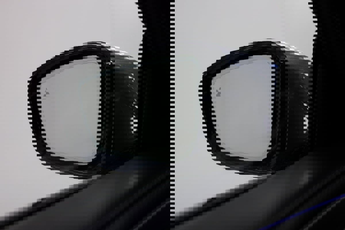 Used 2024 BMW 840i xDrive Coupe w/ Driving Assistance Package image 16