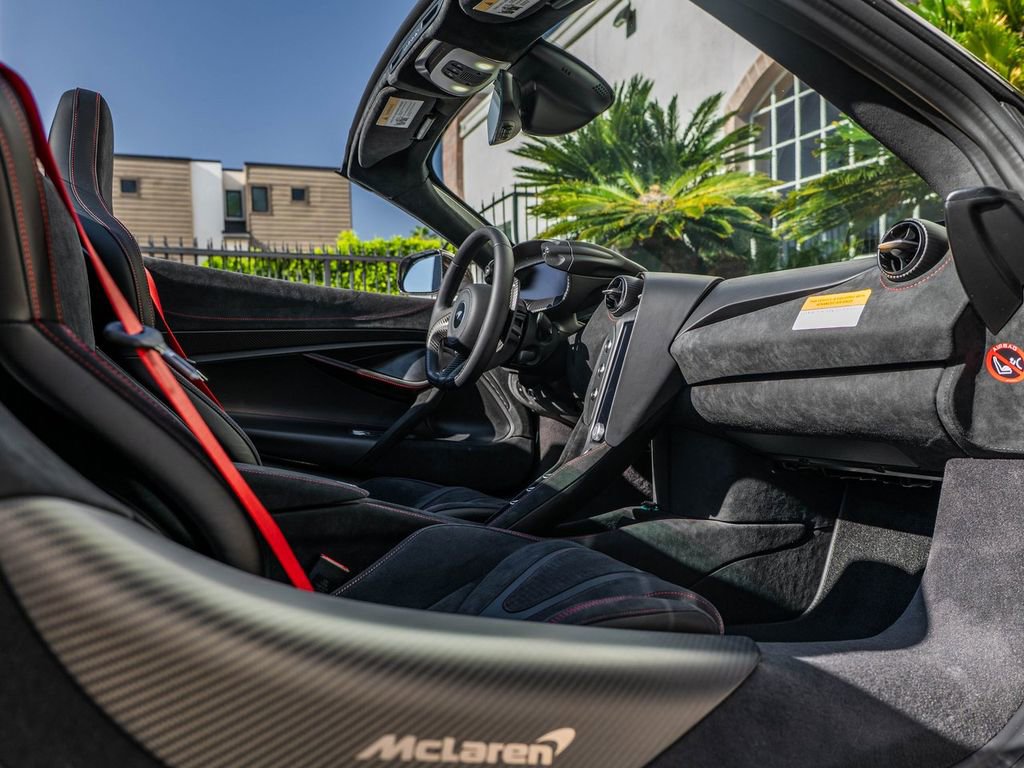 New 2026 McLaren 750S Spider image 11