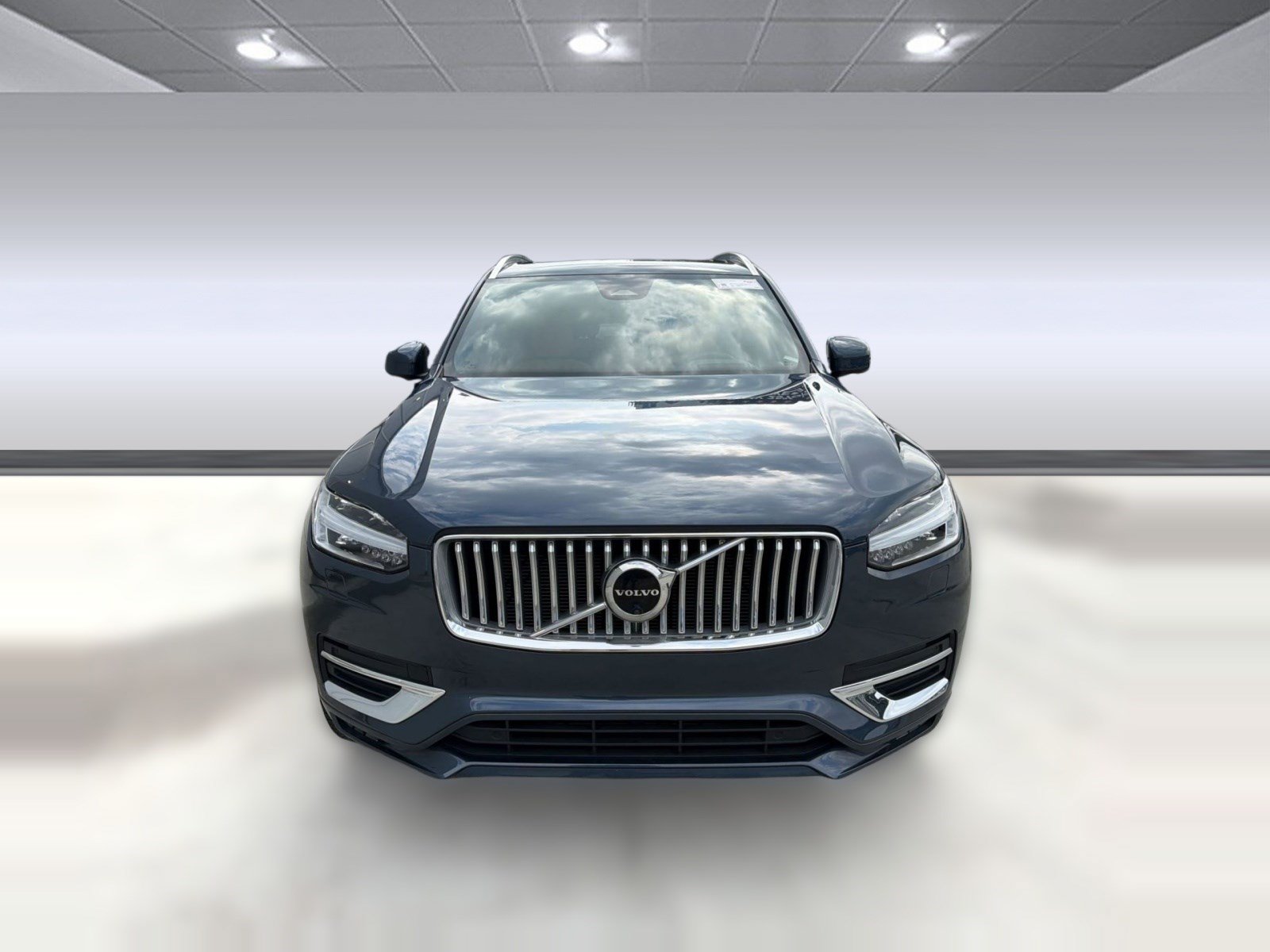 Certified 2023 Volvo XC90 B6 Ultimate w/ Protection Package Premier AWD/4WD image 6