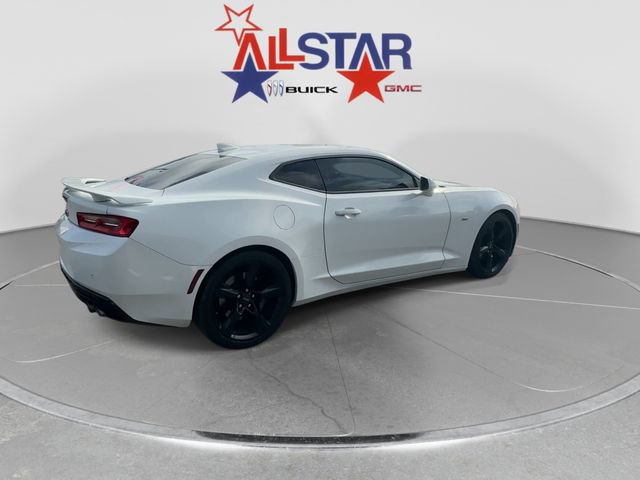 Used 2018 Chevrolet Camaro SS RWD image 7