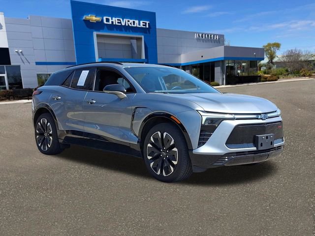 Used 2025 Chevrolet Blazer EV RS AWD/4WD image 33