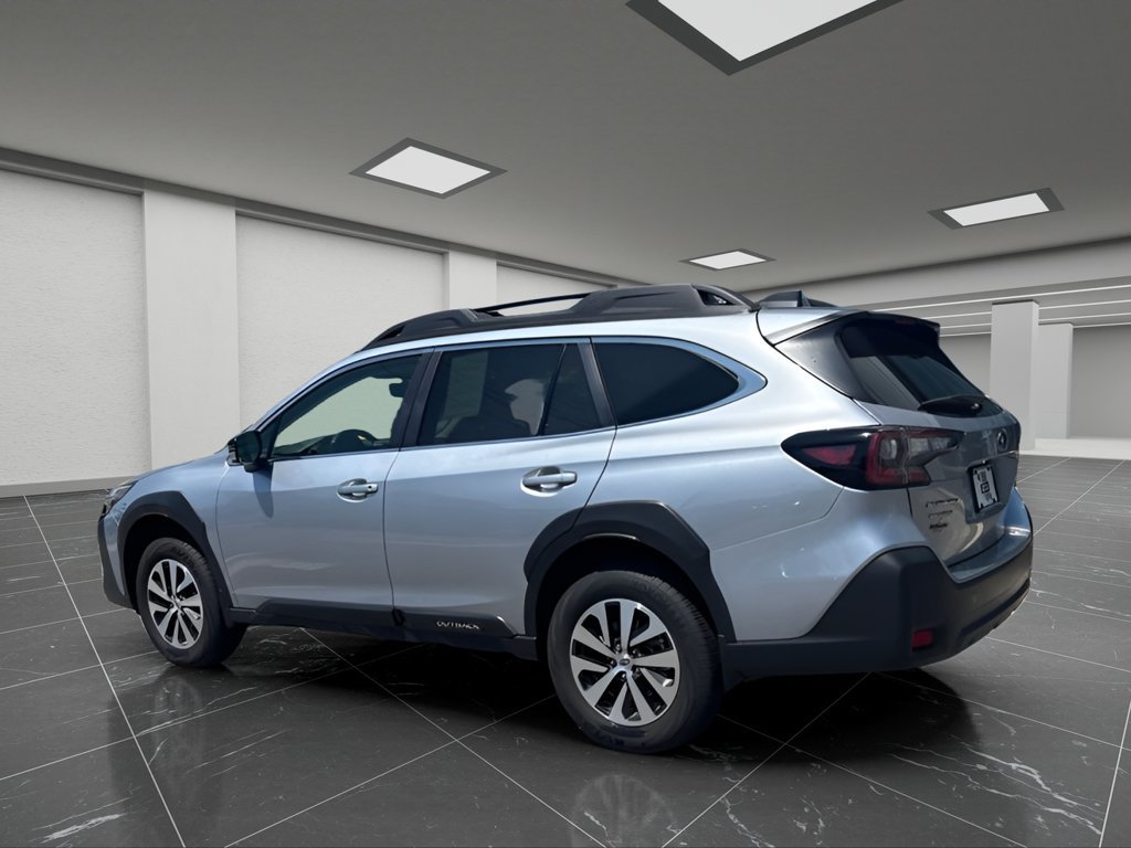 Certified 2025 Subaru Outback Premium AWD/4WD image 11