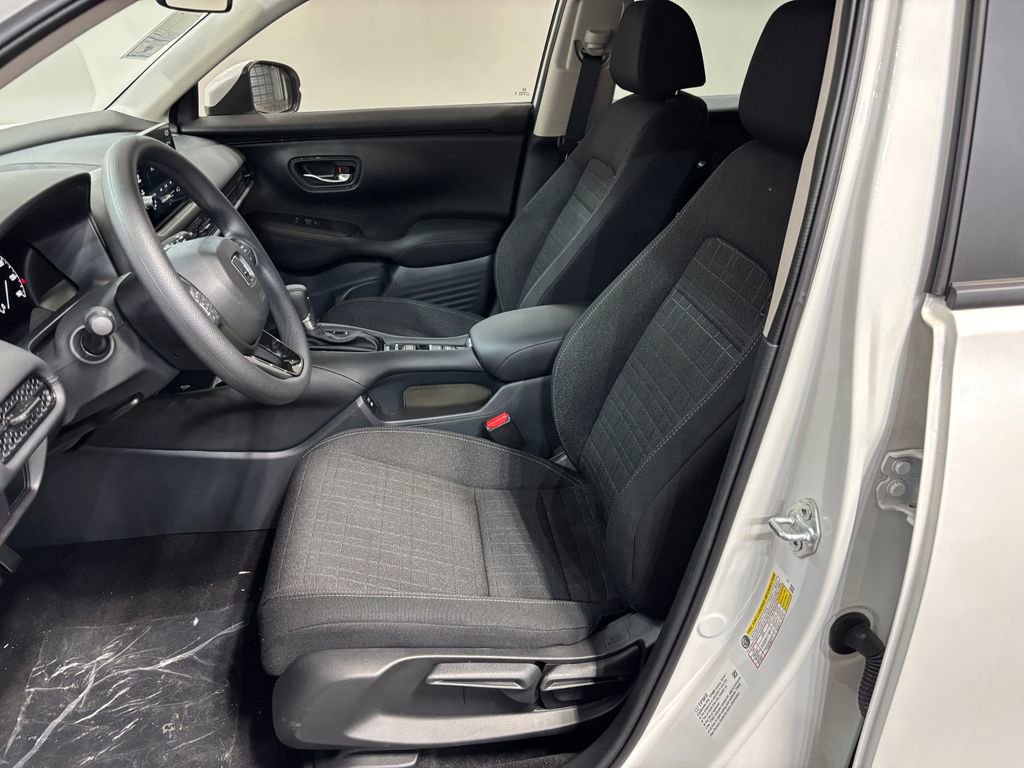 New 2026 Honda HR-V LX image 11