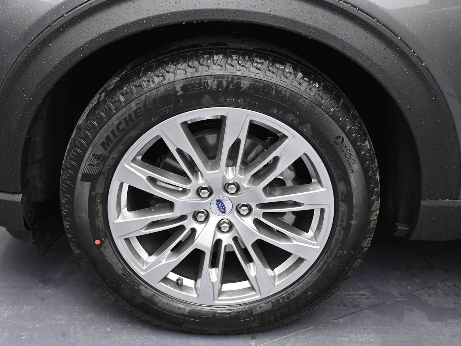 New 2026 Ford Explorer Platinum image 10