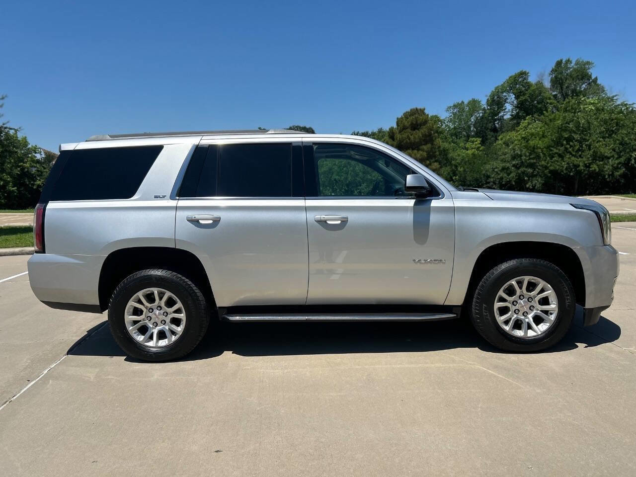 Used 2018 GMC Yukon SLT w/ Open Road Package AWD/4WD image 5